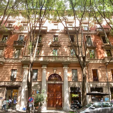 Bright Mini Studio In The Heart Of ميلان المظهر الخارجي الصورة